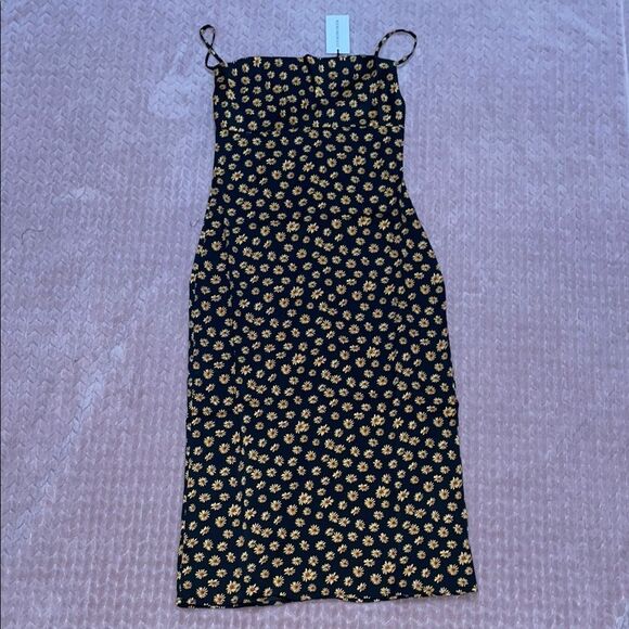 WeWoreWhat Womens Ditsy Daisies Cowl Midi Satin Dress - Picture 2 of 6